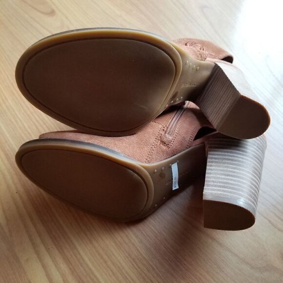 NEW W/O BOX LUCKY BRAND LISTANA 9.5 BOOTIES - Picture 8 of 8